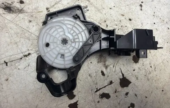 BMW 3 E90 E91 Air flap motor/actuator 985391J