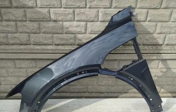 Audi e-tron Fender