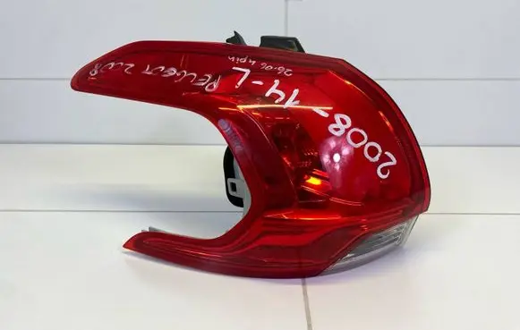 Peugeot 2008 I Rear/tail lights 9678074280