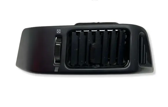 Mitsubishi Pajero Dashboard side air vent grill/cover trim MR456379