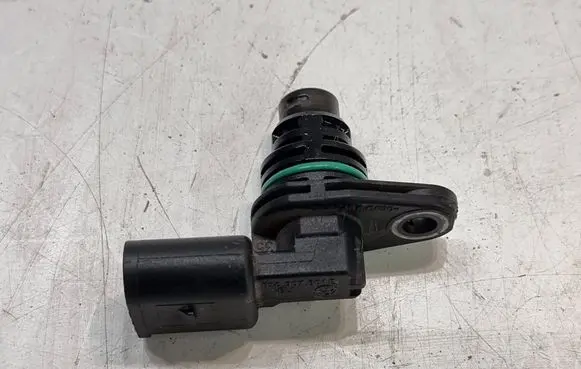 Volkswagen Golf VI Camshaft position sensor 030907601E