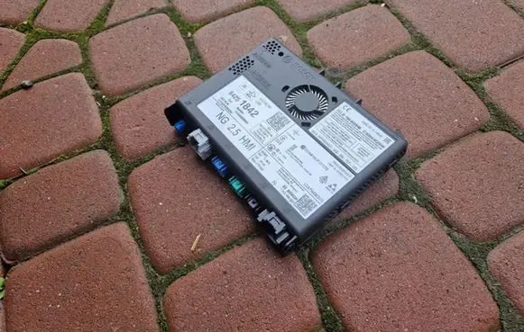 Opel Insignia B GPS navigation control unit/module 84251842