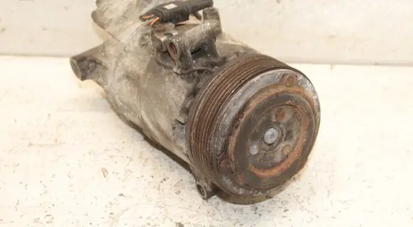 BMW 1 E81 E87 Air conditioning (A/C) compressor (pump) 9156820