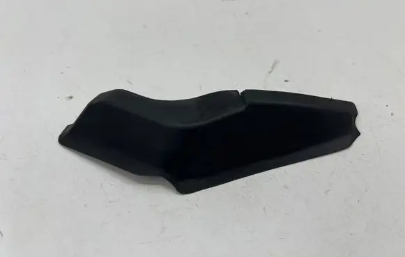 MG MG3 III Fender end trim 11203060