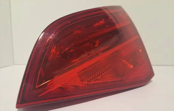Audi A4 S4 B8 8K Tailgate rear/tail lights 21968002 219602