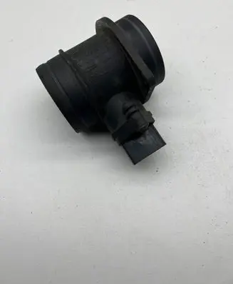 Volkswagen Caddy Mass air flow meter 038906461B 0281002531