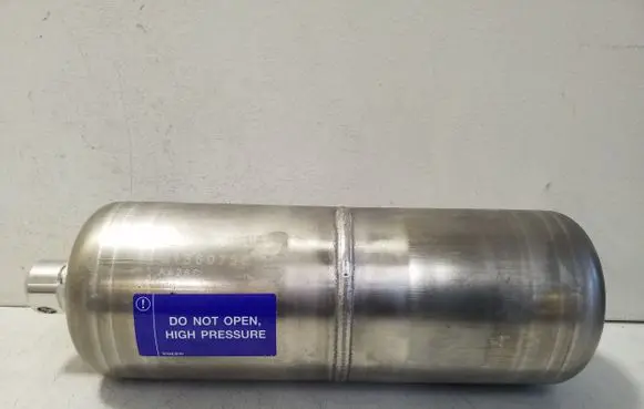 Volvo XC90 Air suspension tank/reservoir 31360726