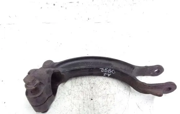 Audi A7 S7 4G Lower shock absorber bracket 8K0413L