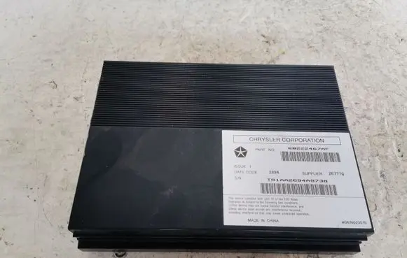Dodge Challenger Sound amplifier 68222467AF
