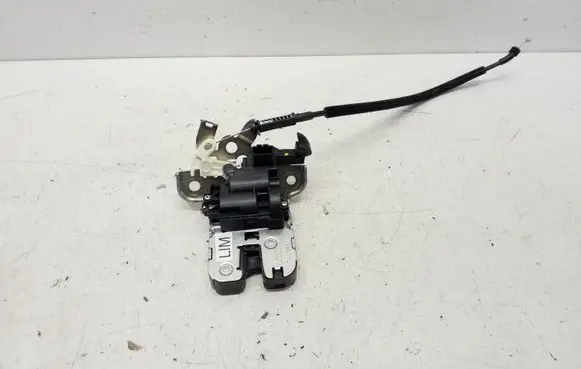 Audi A6 S6 C7 4G Tailgate/trunk/boot lock/catch/latch 4H0827505