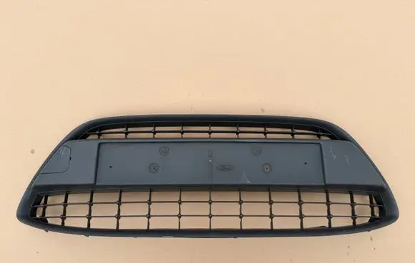 Ford Fiesta Front bumper lower grill 8A6117B968A