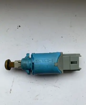 Clutch pedal sensor
