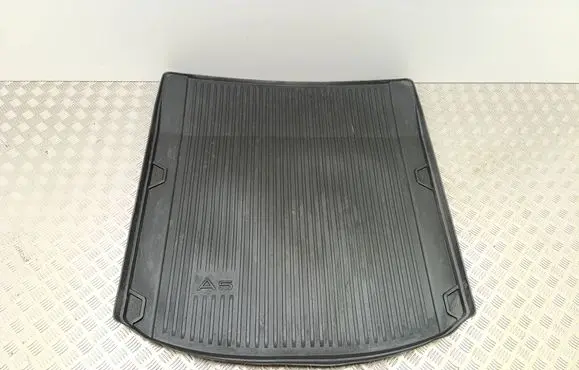 Audi A5 Rubber trunk/boot mat liner 8W6061180