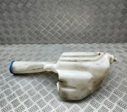 Volkswagen Crafter Windshield washer fluid reservoir/tank A9068690072 A9068690220