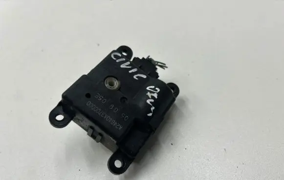 Honda Civic Air flap motor/actuator A24840A3700000 050905E 07W08308