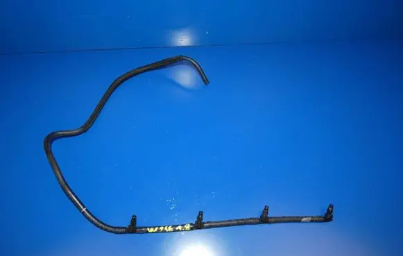 Mercedes-Benz B W246 W242 Fuel return line/hose 