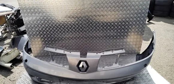 Renault Espace - Grand espace IV Front bumper 8200102205