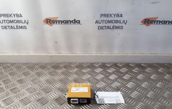 Lexus RX 330 - 350 - 400H Wing mirror control module 8943048030