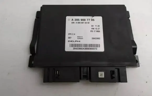 Mercedes-Benz C W205 Gearbox control unit/module A2059007705 28423882 A0009016402