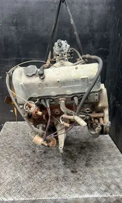 Mercedes-Benz 190 230 W110 W111 Engine 121940