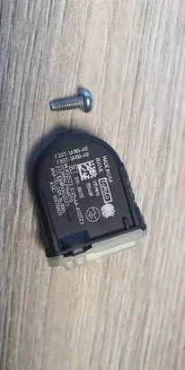 Ford Mustang VI Tire pressure sensor F2GT1A180AB