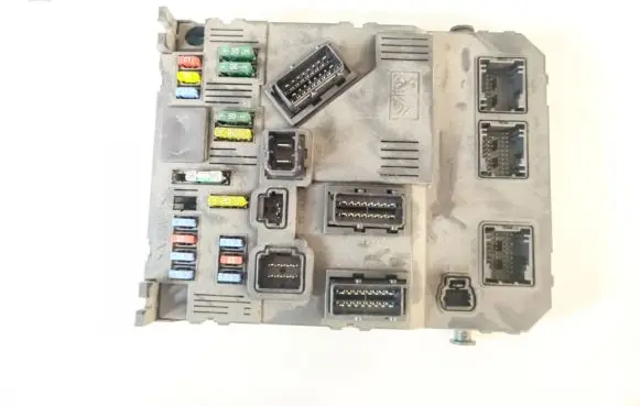 Peugeot 407 Comfort/convenience module 9655708480 BSI-S03-00