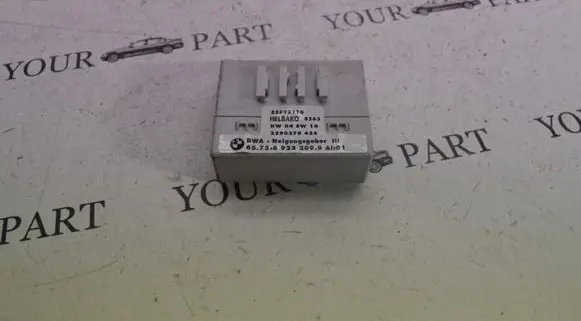 BMW X5 E53 Yaw turn rate sensor 6923209