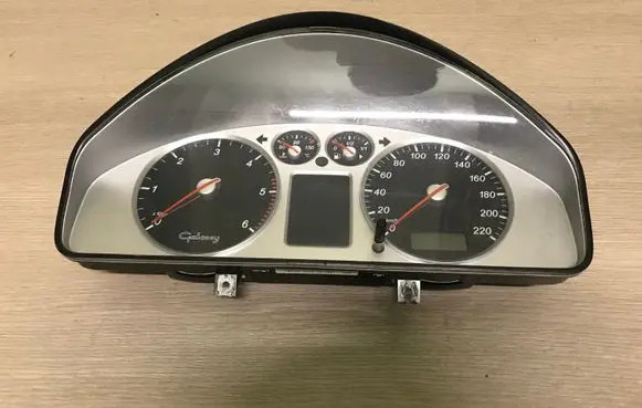 Ford Galaxy Speedometer (instrument cluster) 7M5920800