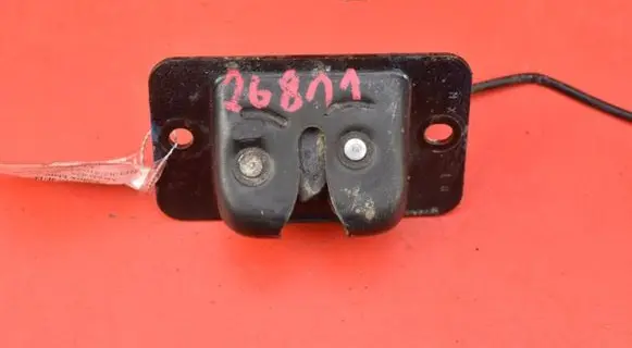Mazda 626 Tailgate/trunk/boot lock/catch/latch