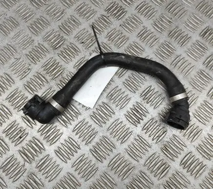 Aston Martin DB11 Engine coolant pipe/hose JY538K101AA