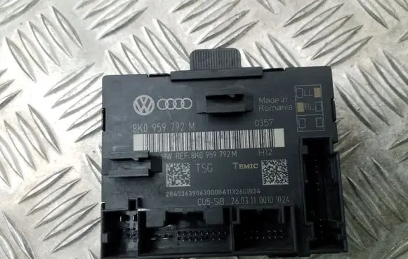Audi A4 S4 B8 8K Door central lock control unit/module 8K0959792M