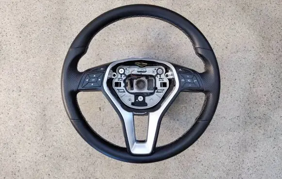 Mercedes-Benz A W176 Steering wheel A218460191875 A2184601918