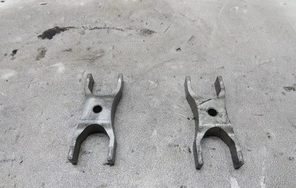 Volkswagen PASSAT B8 Fuel Injector clamp holder 04L216AV110