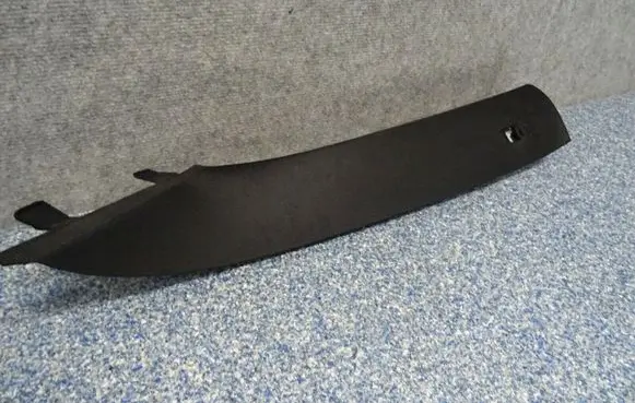 BMW X4 G02 (A) pillar trim 7424529