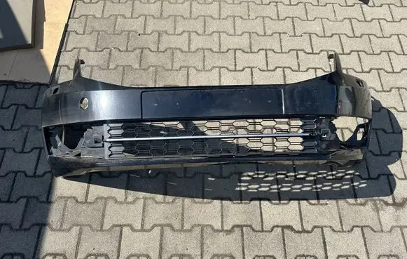 Skoda Octavia Mk3 (5E) Front bumper 5E0807221N