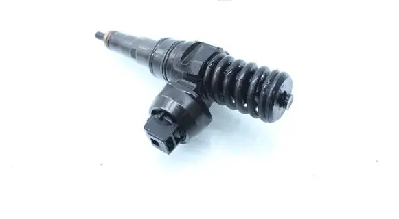 Seat Ibiza IV (6J,6P) Fuel injector 0414720313