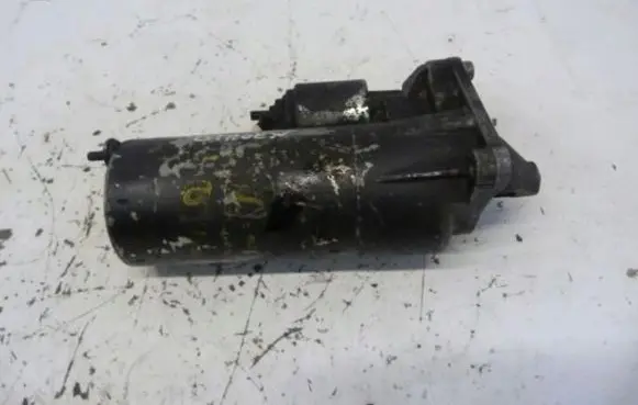 Renault Kangoo I Starter motor 0001110095