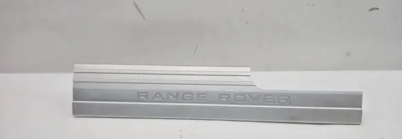Land Rover Range Rover L322 Rear sill trim cover 7H42132B09AA