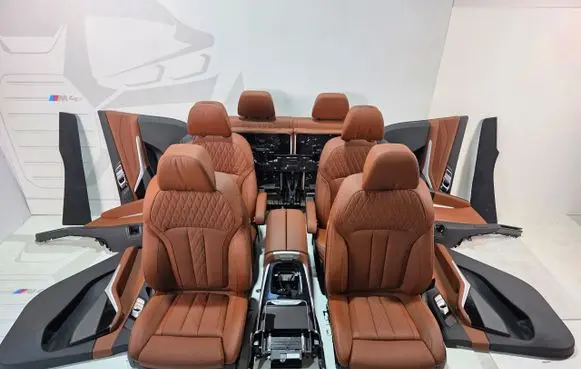 BMW X7 G07 Seat set 6MIEJSC