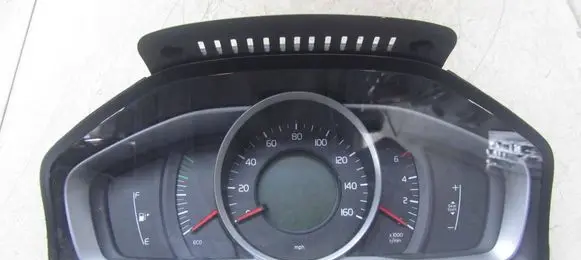 Speedometer (instrument cluster)