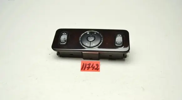 Mercedes-Benz ML W163 Electric window control switch A1638200526 03420630 2004041321