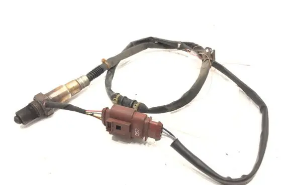 Volkswagen PASSAT B6 Lambda probe sensor 06F906262AB
