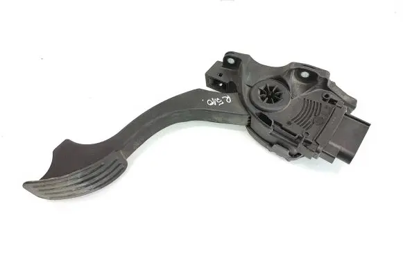 Ford Mondeo MK IV Accelerator throttle pedal 6G929F836RD 6PV01083414 C95YE03