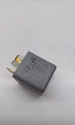 Audi A4 S4 B5 8D Other relay 4D0951253 899309000