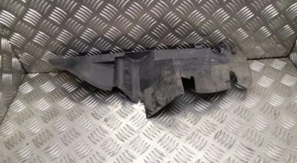 Audi A6 S6 C5 4B Intercooler air guide/duct channel 4B0121283F