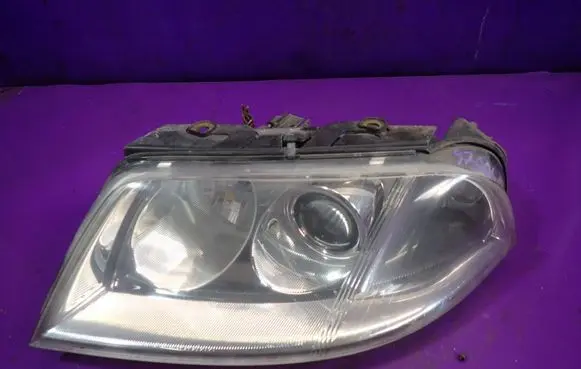 Volkswagen PASSAT B5.5 3B0941015AK