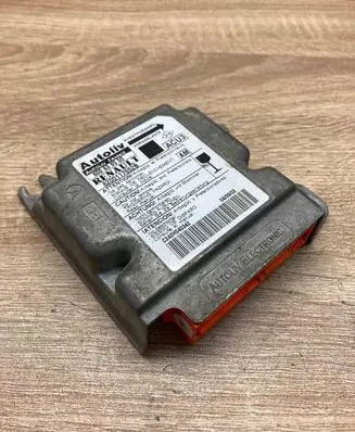Renault Scenic I Airbag control unit/module 600639500 8200117652B