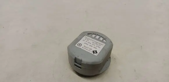 Mercedes-Benz GL X164 Sensor A2048702751