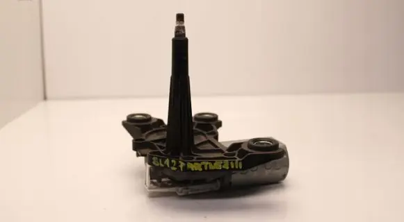 Peugeot Partner Rear window wiper motor 