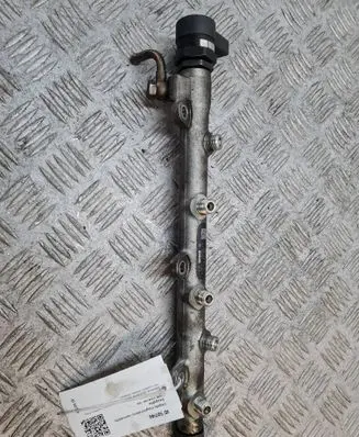BMW 3 E46 Fuel main line pipe 0445214030 7787164 0281002481